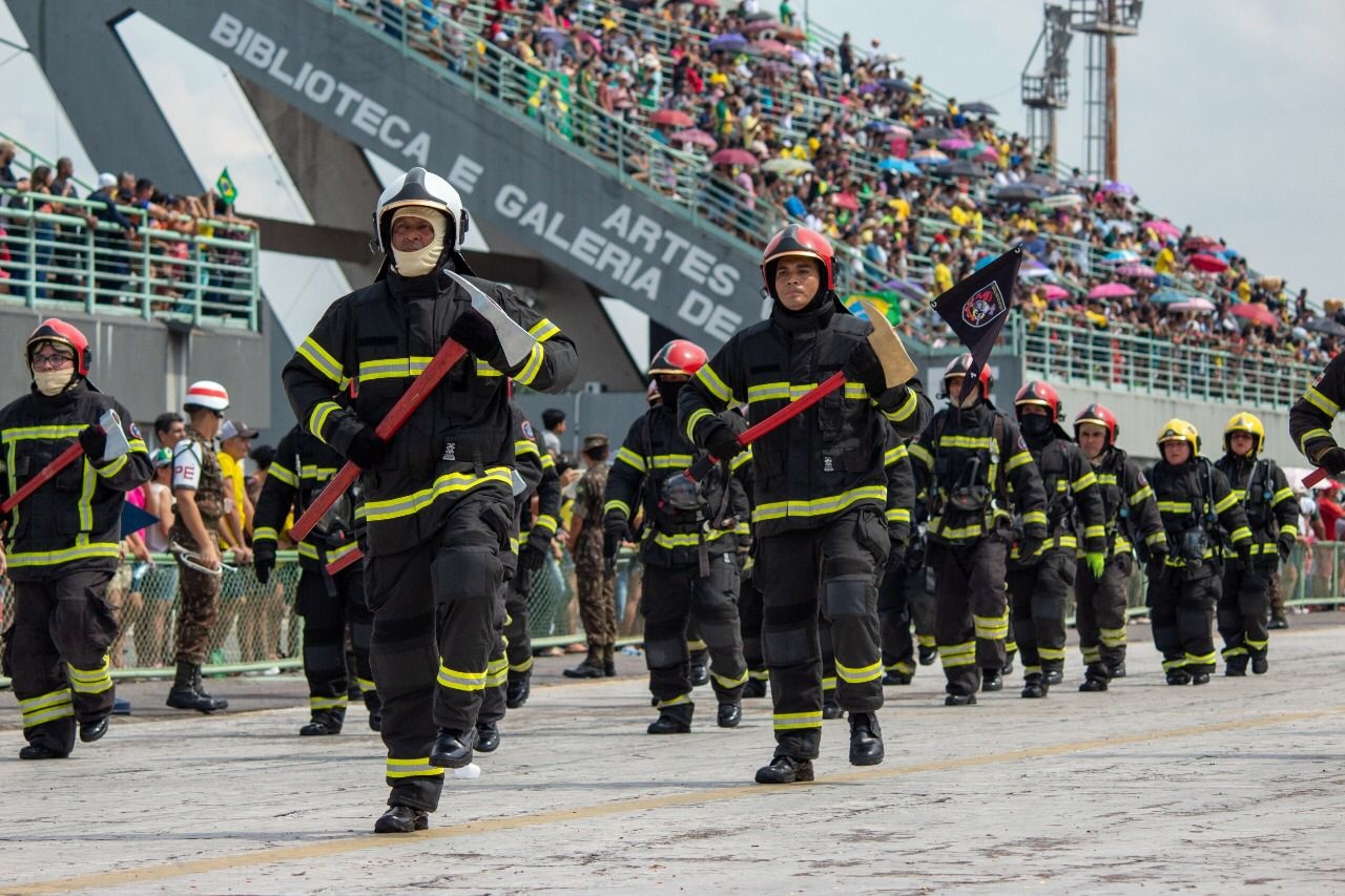 Bombeiros abrem inscrição para escolha da canção militar Portal do