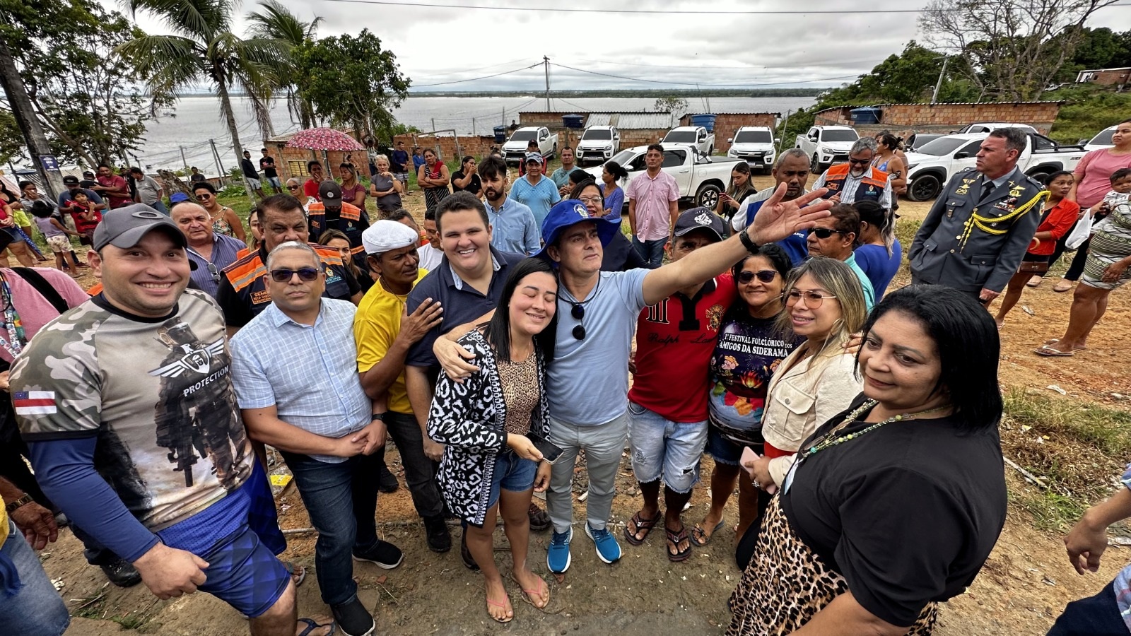 David Almeida Visita Comunidade Vila Nova No Mauzinho Para Dar In Cio A