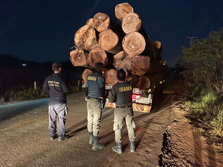 Pf Combate Crimes Ambientais Em Terra Ind Gena Portal Do Marcos Santos